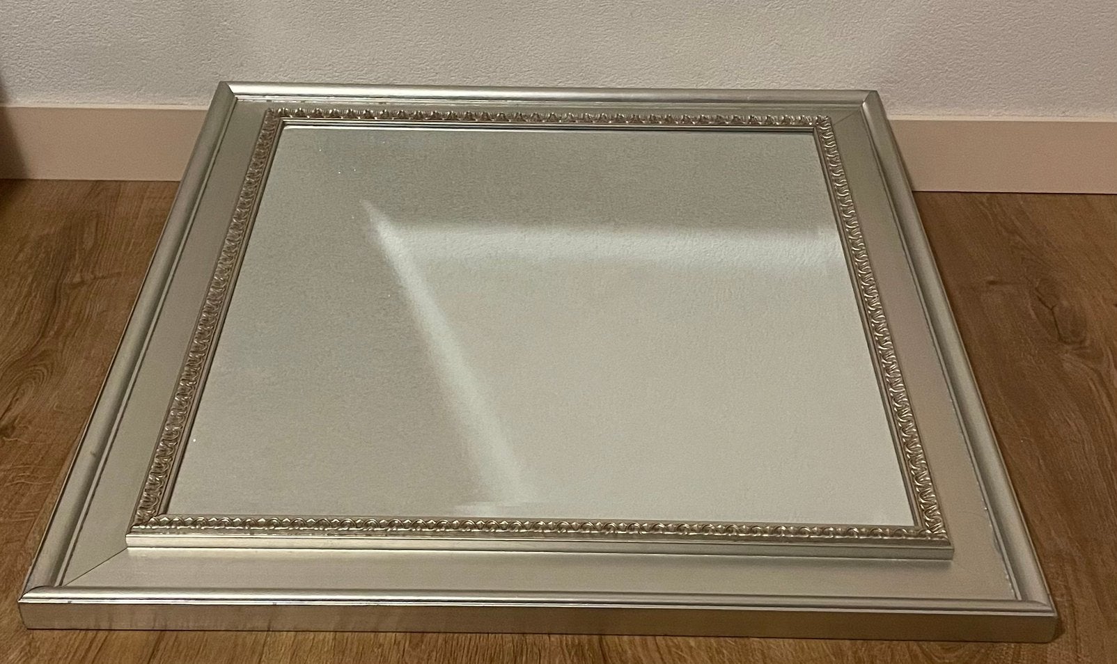 Grote vierkante facetspiegel in klassieke lijst 74  x 74 cm, Huis en Inrichting, Ophalen, Gebruikt, Vierkant, Minder dan 100 cm