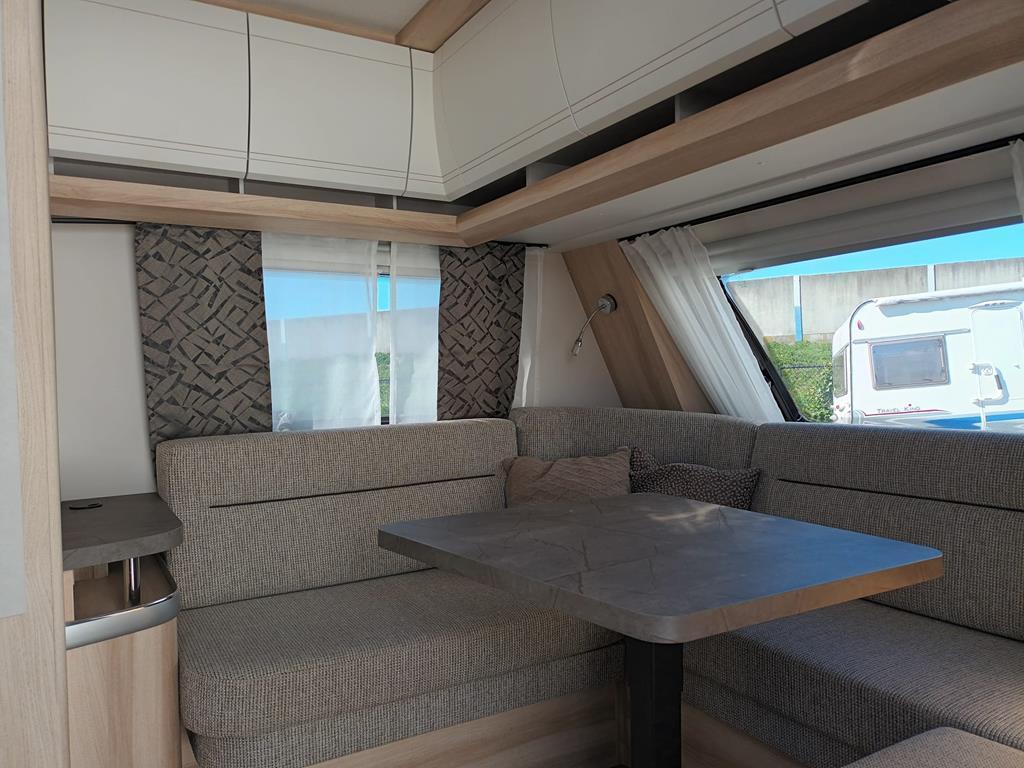 Hobby De Luxe 460 UL, Caravans en Kamperen, Caravans, Rondzit, Hobby, Bedrijf, Schokbreker