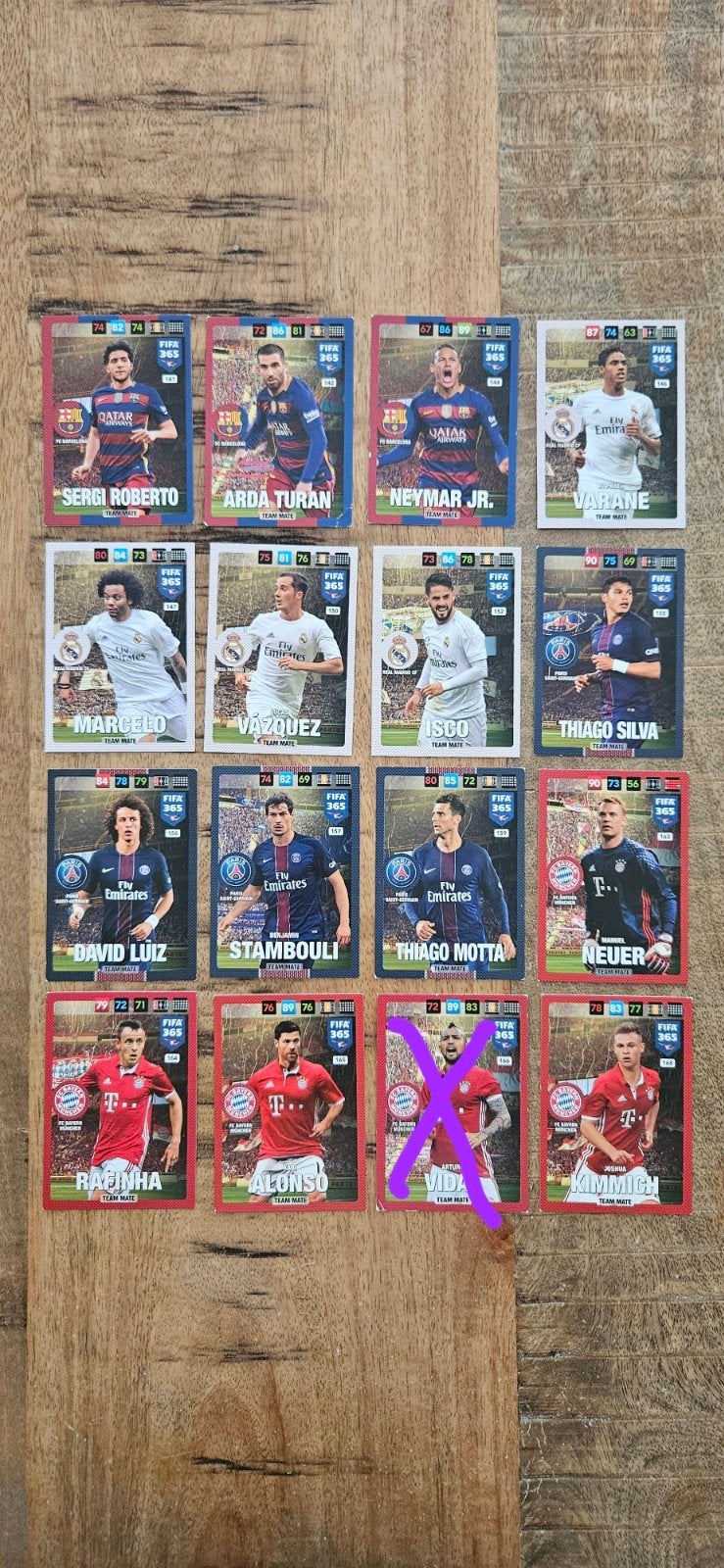 Panini FIFA 365 Adrenalyn XL 2016/2017, Ophalen of Verzenden, Zo goed als nieuw, Meerdere plaatjes