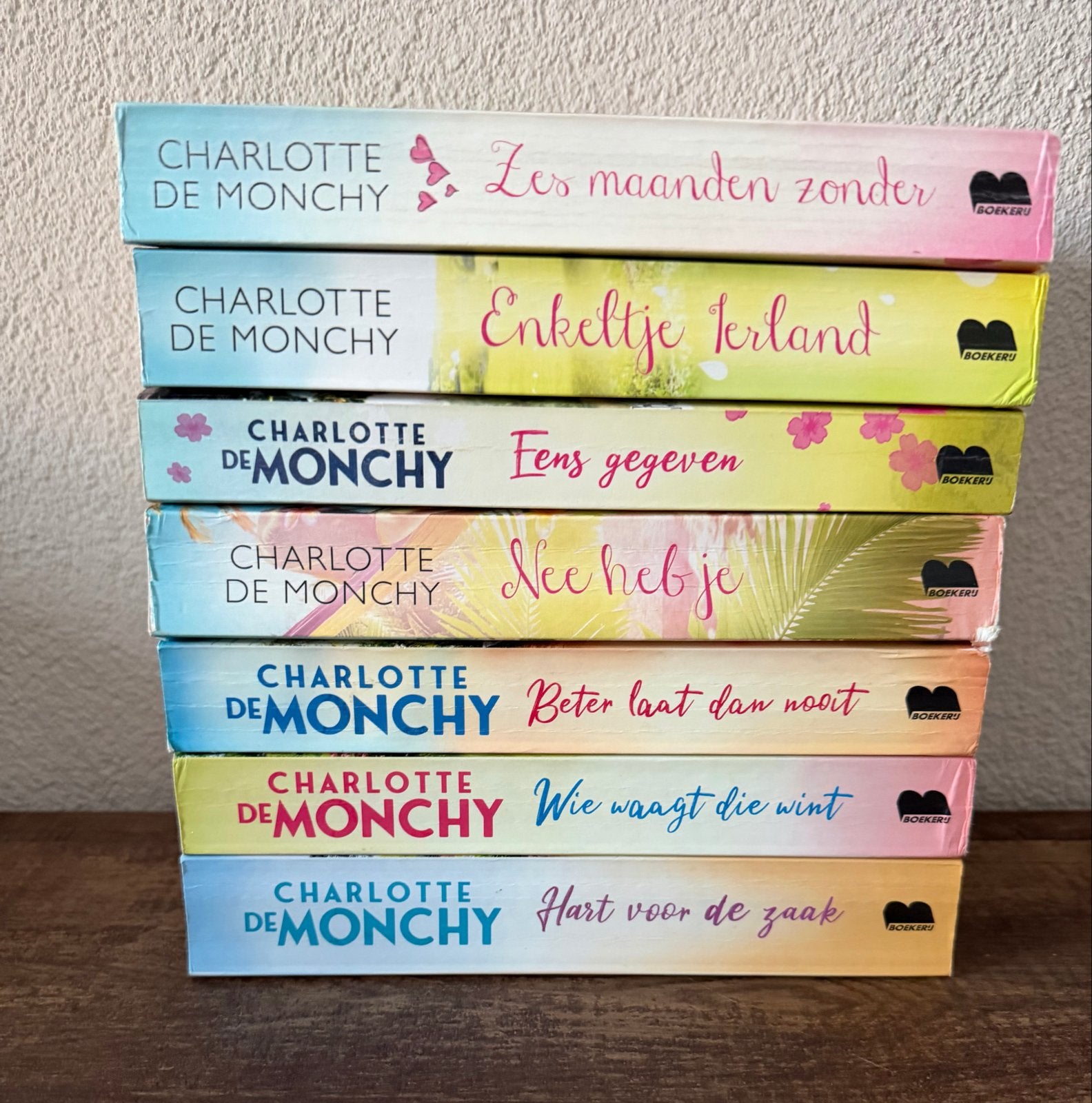 Charlotte de Monchy boeken - set van 7 romans, Boeken, Ophalen of Verzenden, Gelezen, Nederland