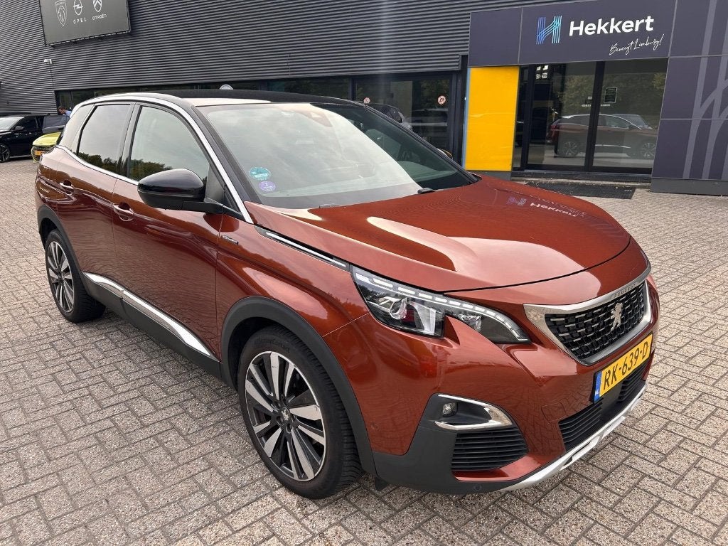 Peugeot 3008 3008 1.2 PureTech GT Line, Auto's, Dealer onderhouden, Zwart, 1199 cc, Bruin