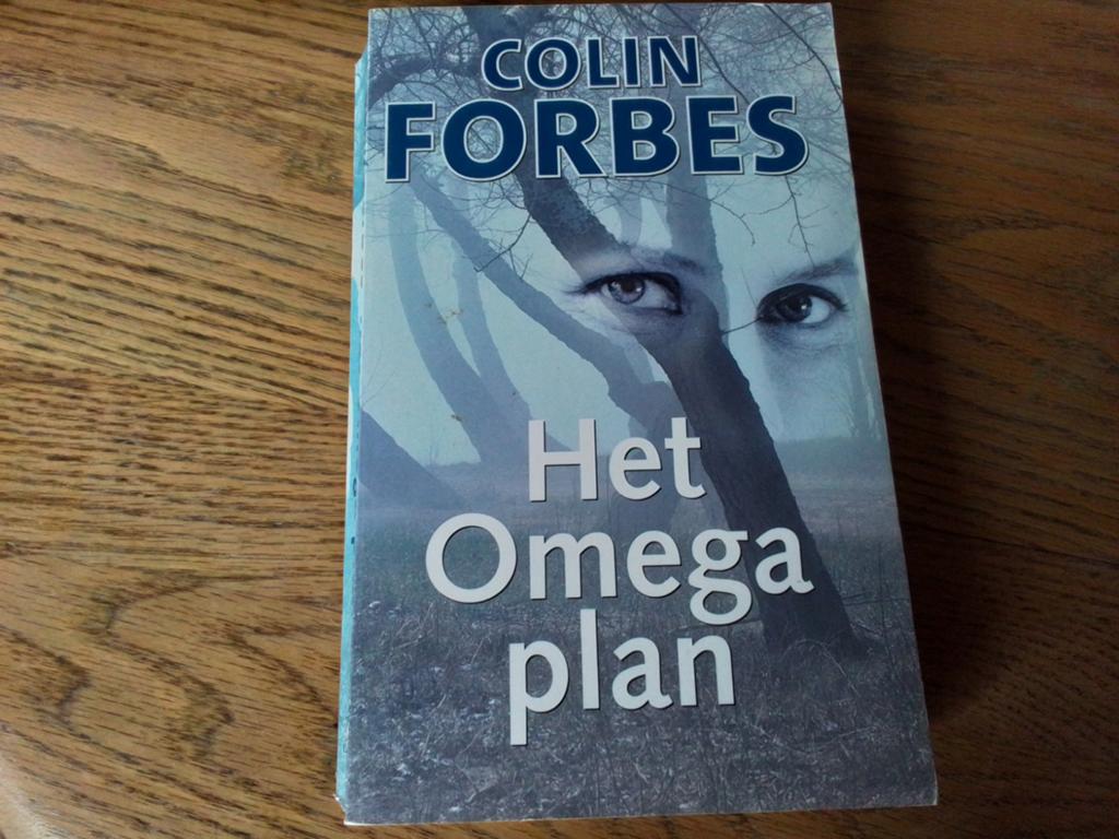 COLIN FORBES        HET OMEGA PLAN, Ophalen of Verzenden, Gelezen