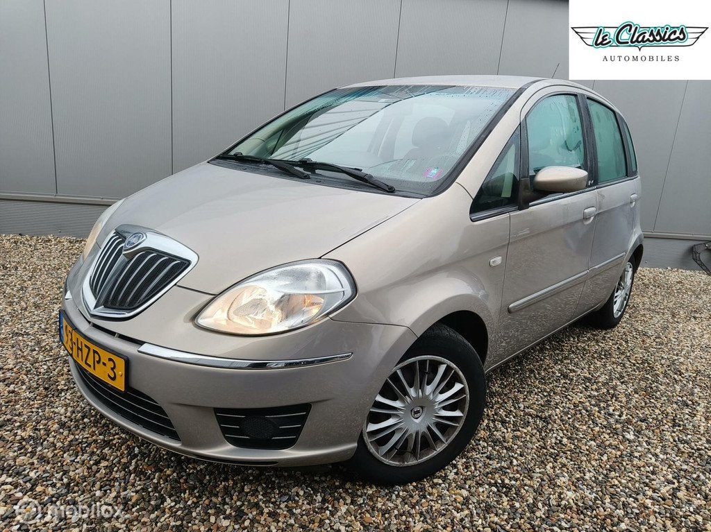 Lancia Musa 1.4 Oro | NW APK | 117dkm | Trekhaak | airco, Voorwielaandrijving, Gebruikt, 4 cilinders, 400 kg