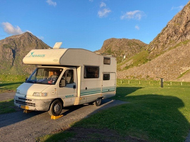 Klassieke camper inclusief alle toebehoren, Caravans en Kamperen, Campers, Standaard zit, Fiat, Particulier, 6 tot 7 meter