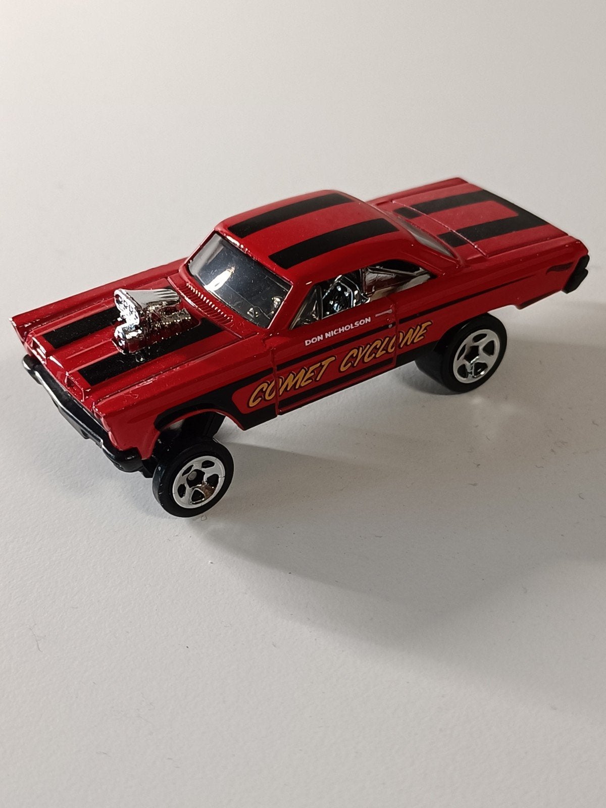 Hot Wheels Comet Cyclone - Rood met Zwarte Strepen, Ophalen of Verzenden, Zo goed als nieuw, Auto