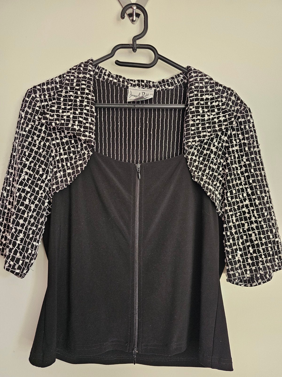 JOSEPH RIBKOFF; APARTE TOP ZGAN, Kleding | Dames, Ophalen, Zo goed als nieuw, Maat 38/40 (M), Zwart