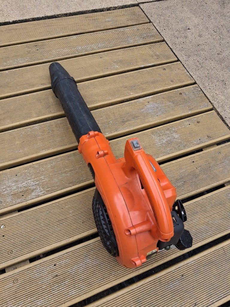HITACHI bladblazer type RB24EAP  op benzine (aspen), Tuin en Terras, Bladblazers, Gebruikt, Handgedragen, Benzine, Ophalen of Verzenden