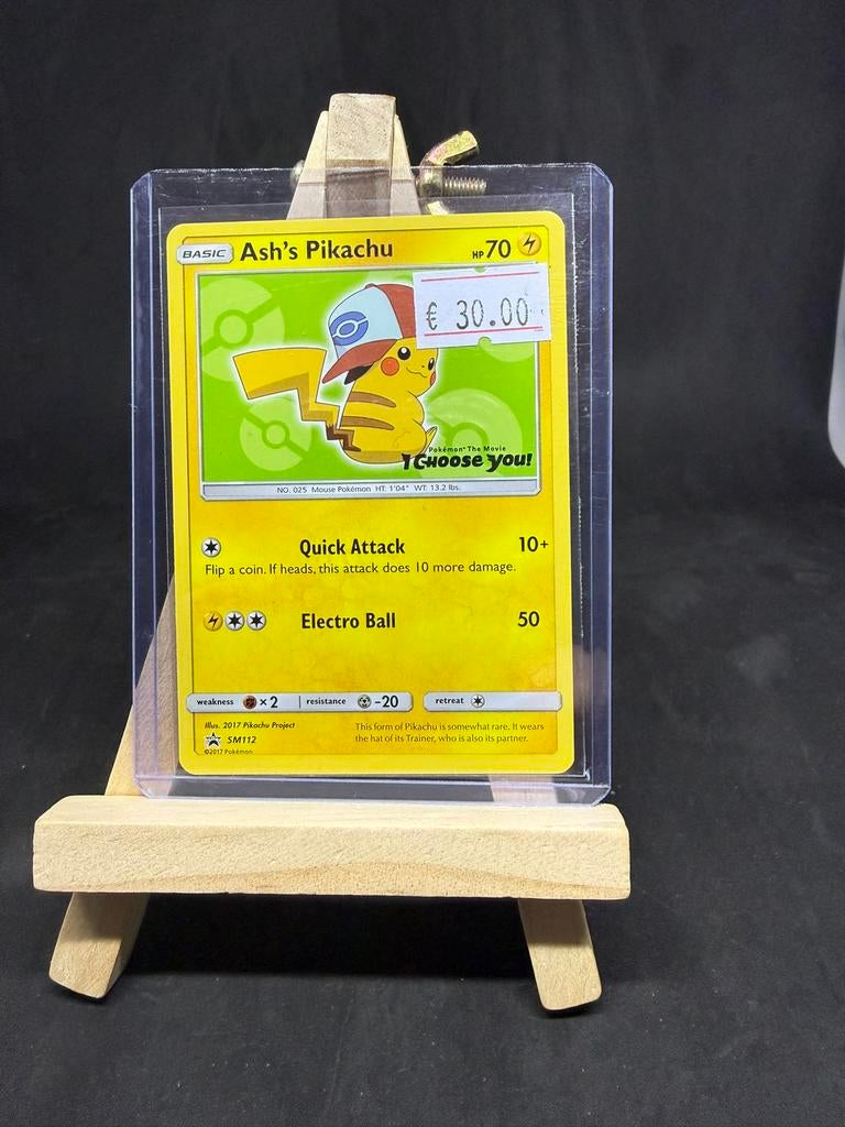 Ash’s pikachu sm112 nm/exc, Ophalen of Verzenden, Zo goed als nieuw