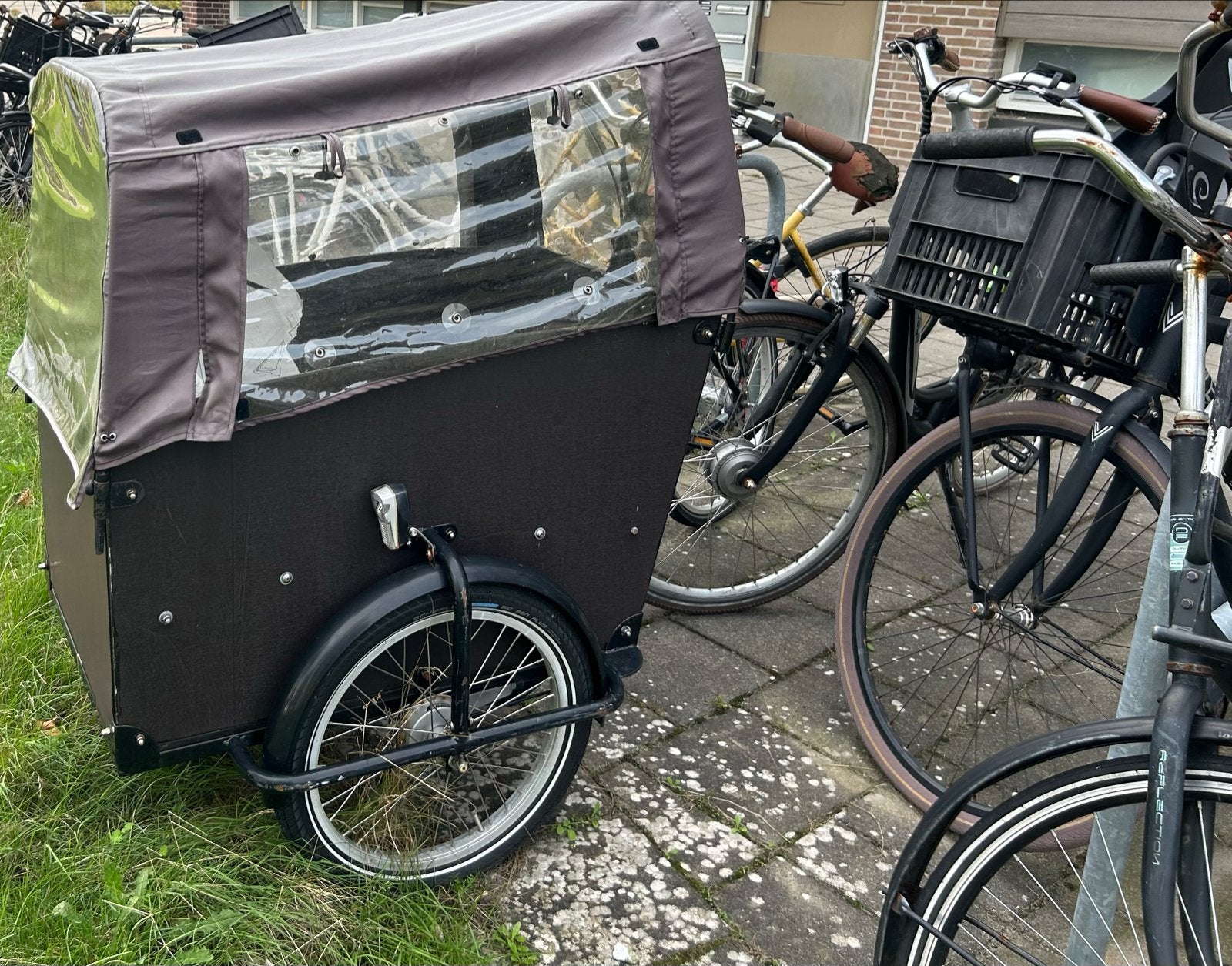 Bakfiets met huif - Ideaal voor kinderen en boodschappen, Overige merken, 4 kinderen of meer, Gebruikt, Huif