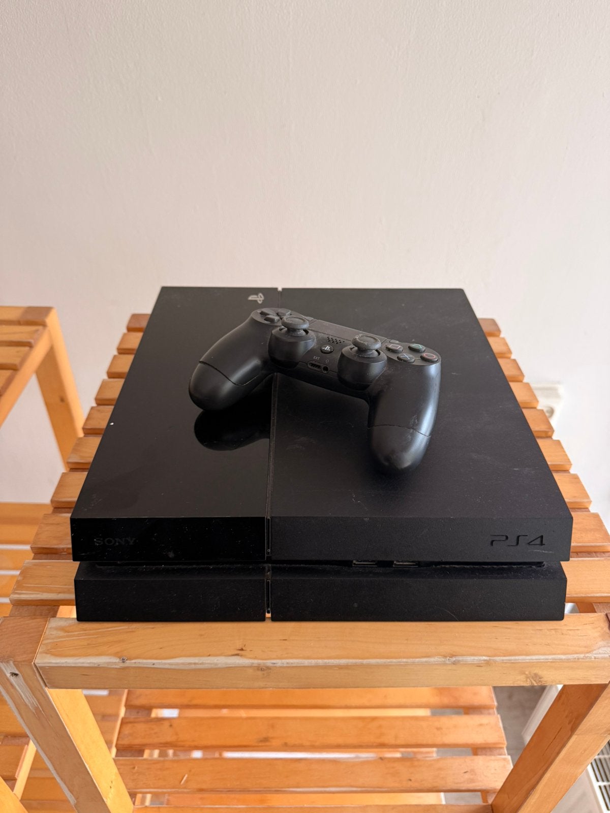 PlayStation 4 console + controller (zonder kabels), Ophalen, Zo goed als nieuw, Met 1 controller, Original
