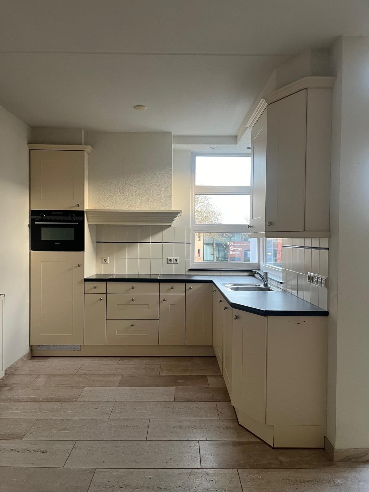 3 complete keukens, Huis en Inrichting, Keuken | Complete keukens, Ophalen of Verzenden