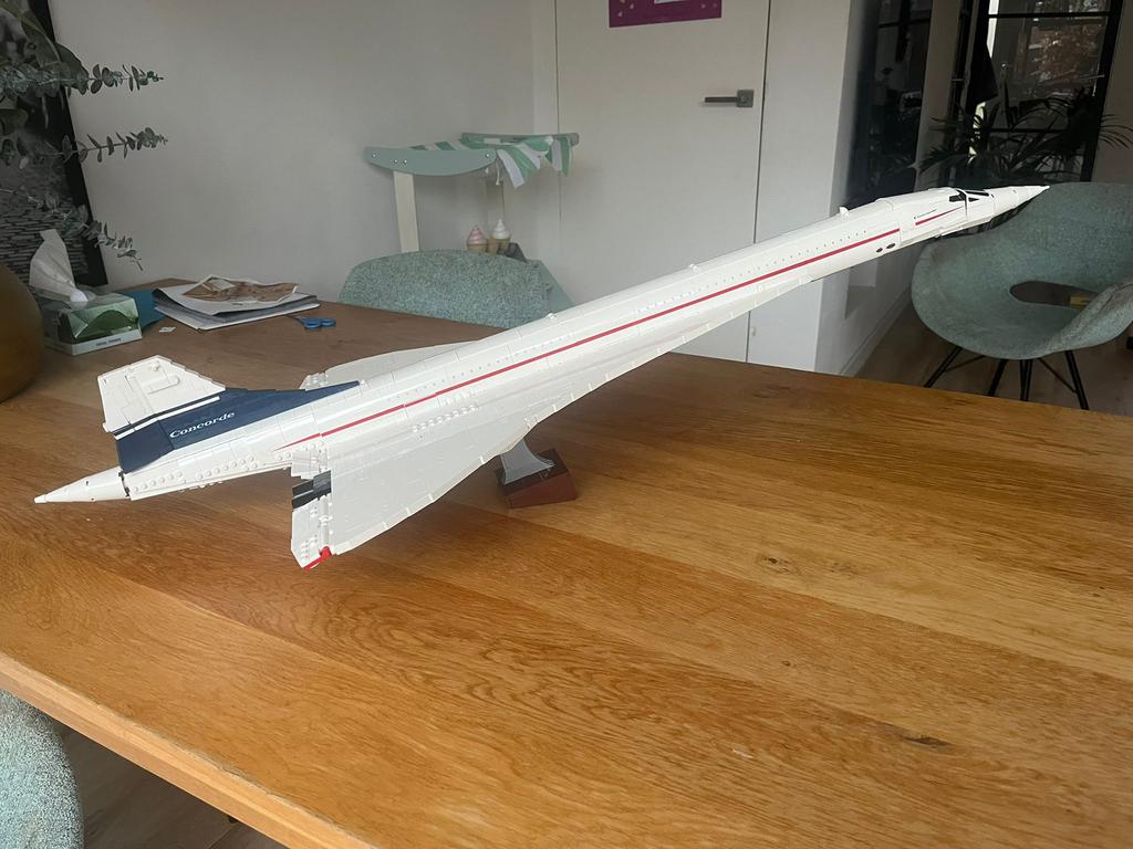 Lego Icons Concorde, Ophalen