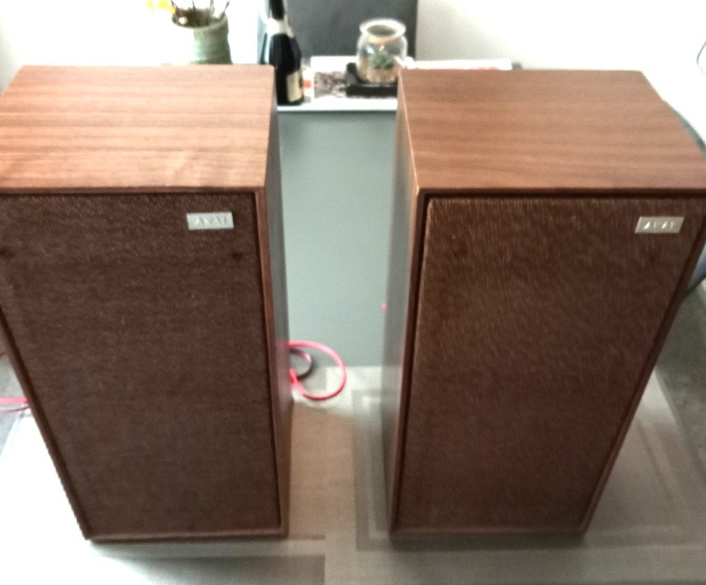 Akai luidspreker boxen uit 1973 / spelend te bezichtigen, Audio, Tv en Foto, Luidsprekers, Overige merken, Stereo speakers, Gebruikt