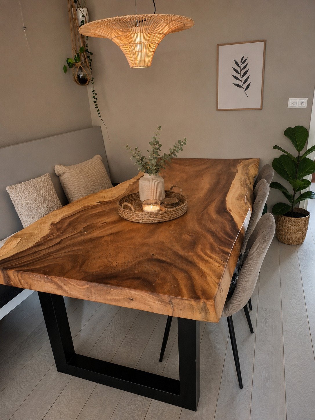 Suar Eettafel (event ruilen), Ophalen, Gebruikt, 100 tot 150 cm, 200 cm of meer