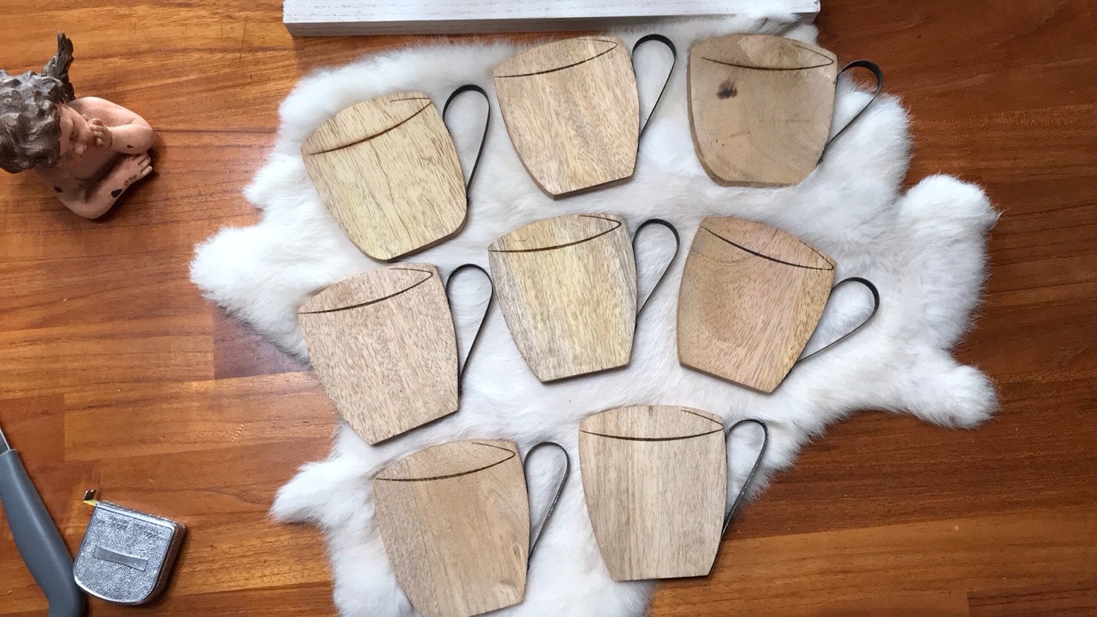 Set van 8 houten onderzetters in mokvorm, Hout, Zo goed als nieuw, Overige typen, Bruin