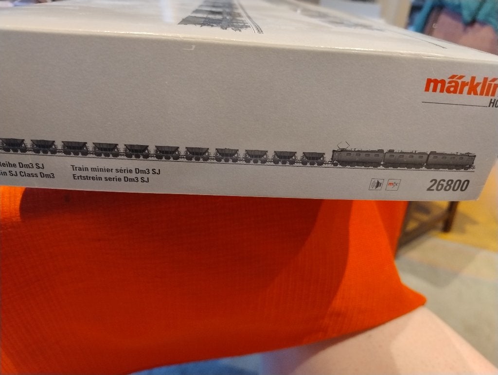 Titel: Märklin 26800 – Zweedse Ertstrein Dm3 + 12 wagens –, Ophalen, Wisselstroom, Treinset, Zo goed als nieuw