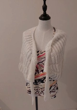 Omslagdoek, sjaal, poncho, mantel - universele maat, Kleding | Dames, Truien en Vesten, Ophalen of Verzenden, Gedragen, Maat 38/40 (M)