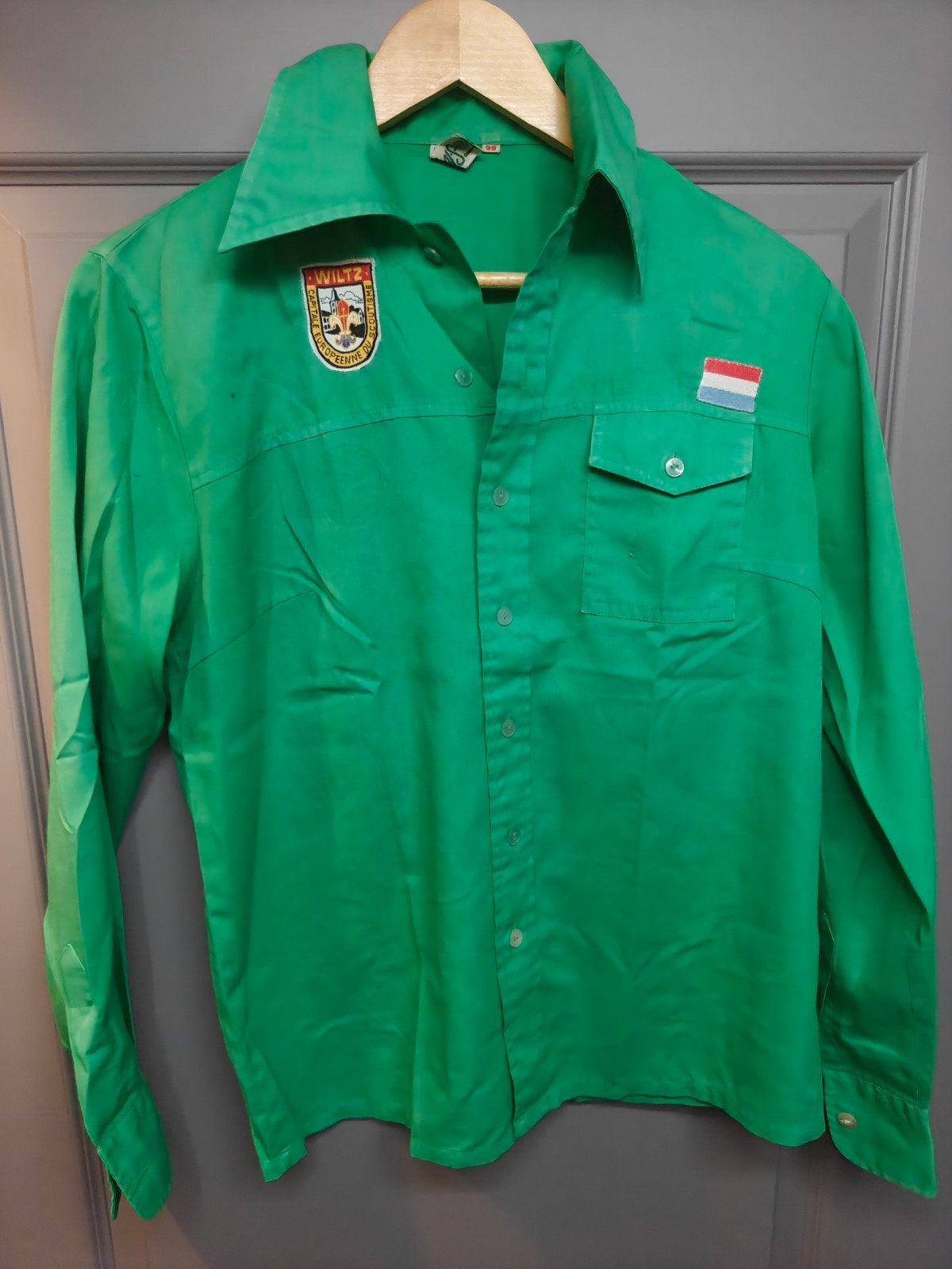 Welpen scouting blouse Maat 38 met Badge, Ophalen of Verzenden, Zo goed als nieuw, Kleding