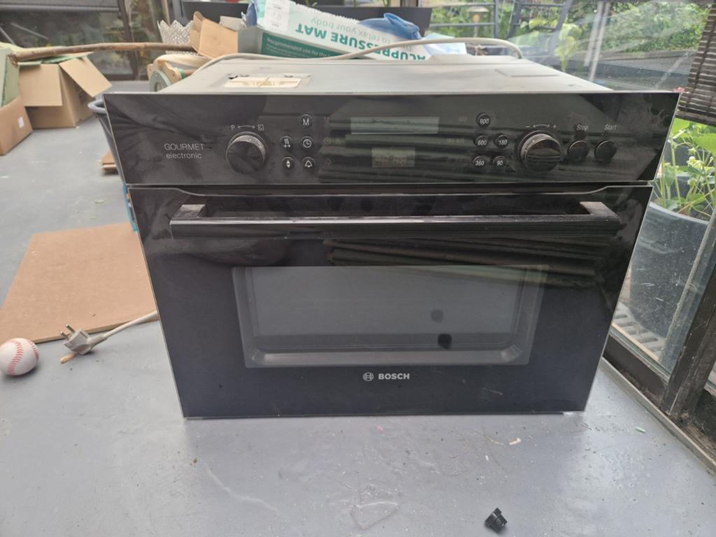 Gratis Bosch Gourmet Combi-oven - Zelf schoonmaken, Witgoed en Apparatuur, Ovens, Ophalen