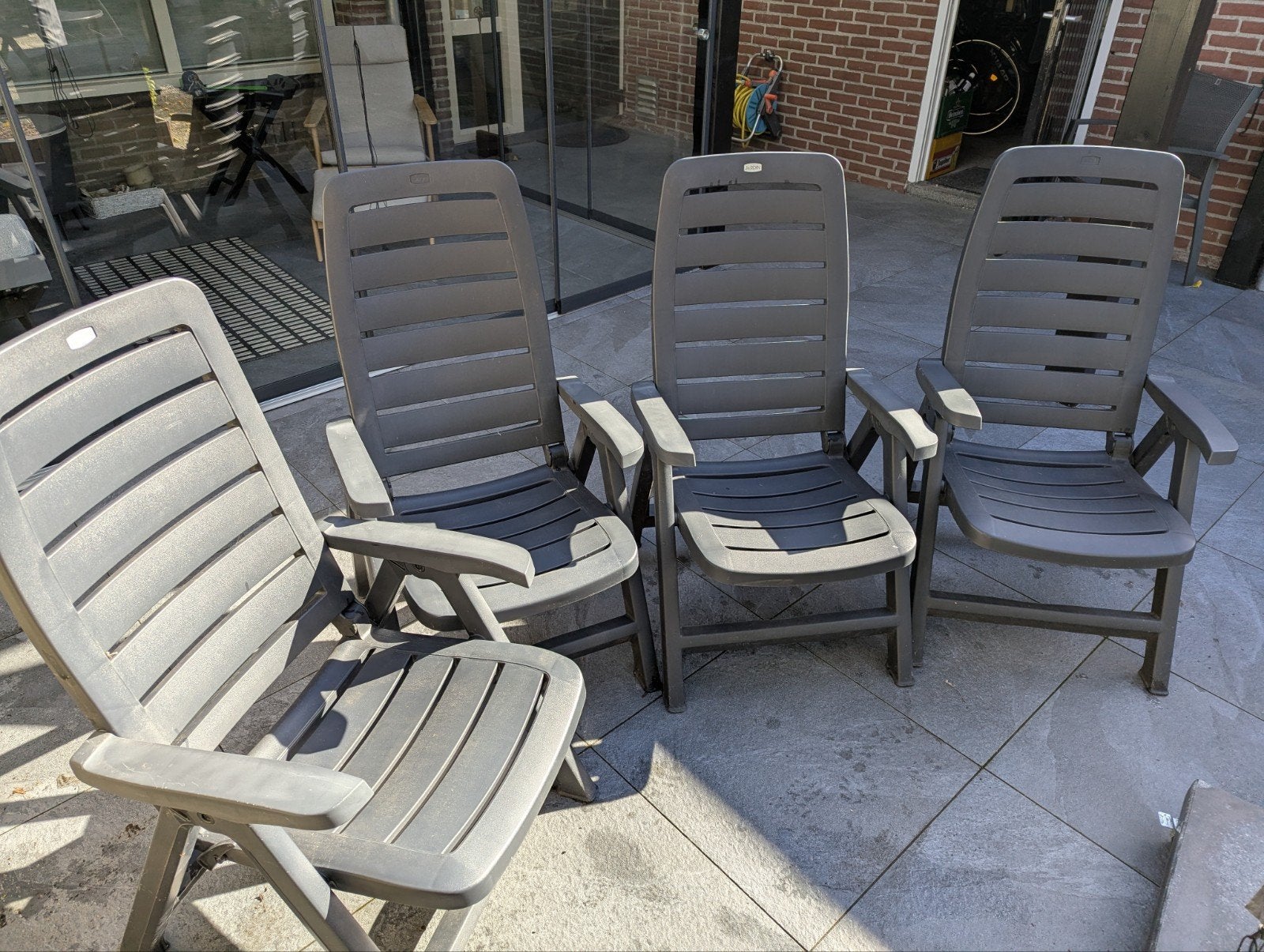 4x Verstelbare Tuinstoelen - Grijs Kunststof, Tuin en Terras, Ophalen, Gebruikt, Kunststof, Verstelbaar