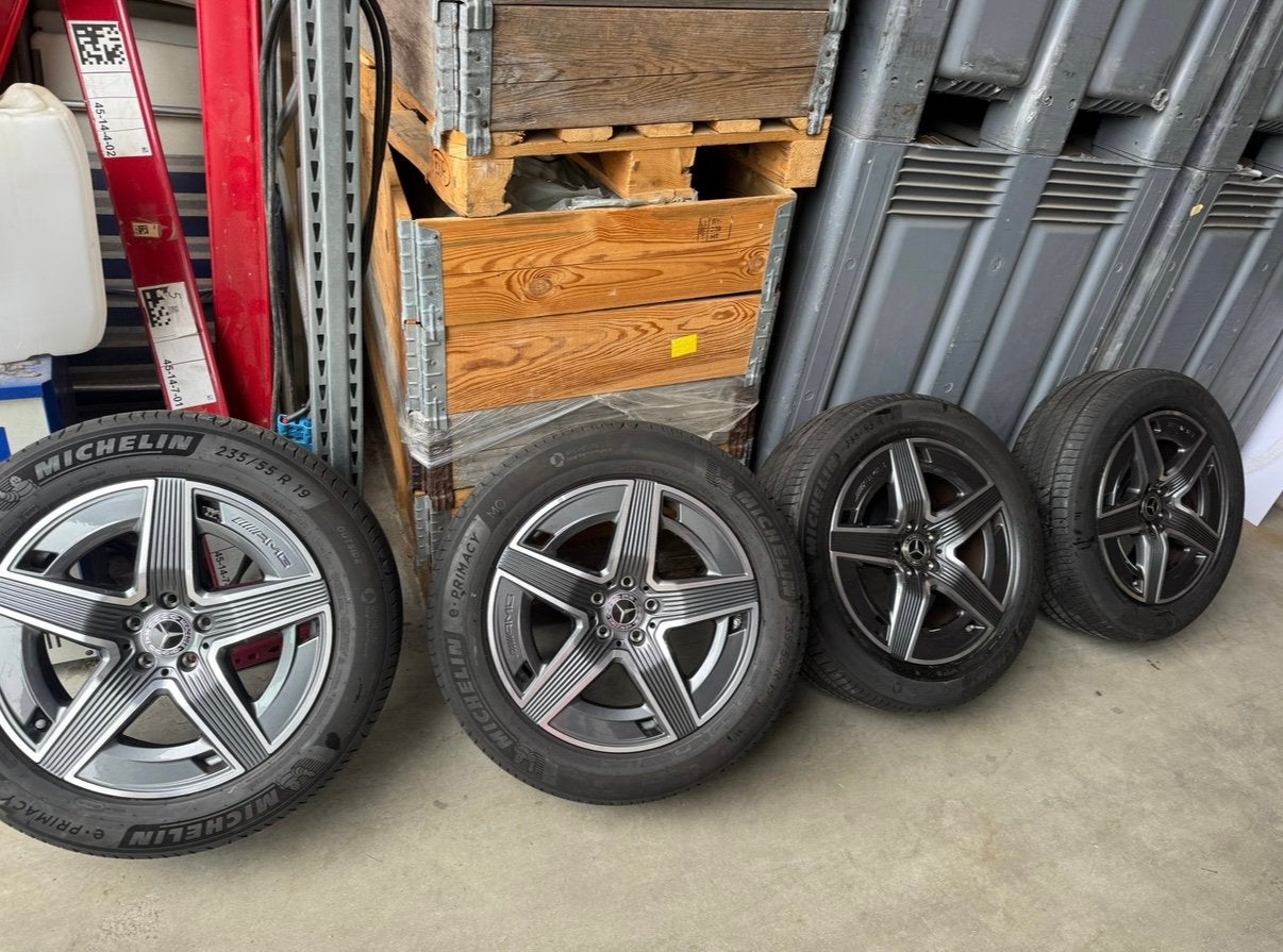 Originele Mercedes GLC 19 inch AMG velgen || Michelin banden, 255 mm, Banden en Velgen, Zomerbanden, Ophalen
