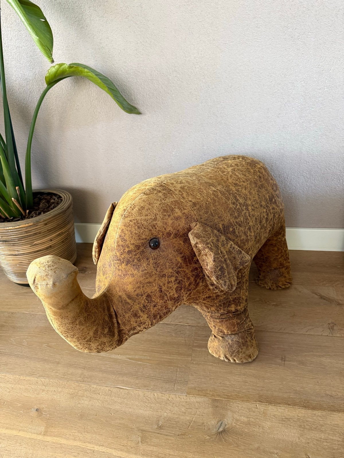Leren olifant poef - Vintage stijl, Ophalen, Vintage, Leer, Zo goed als nieuw