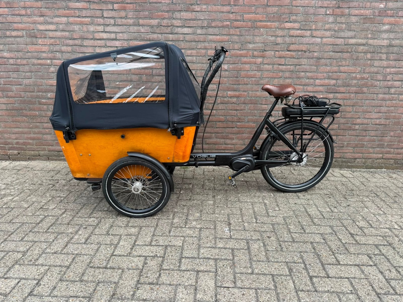 Bakfiets Vogue Carry 3 met Clarijs huif en testrapport, Gebruikt, 3 kinderen, Elektrisch, Schijfrem