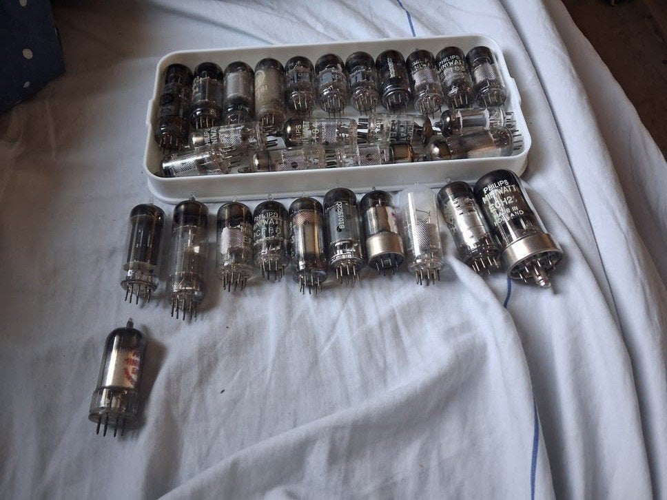 Gave Kavel Philips Miniwatt radiobuizen o.a. EL84 & ECH21, Ophalen of Verzenden, Gebruikt