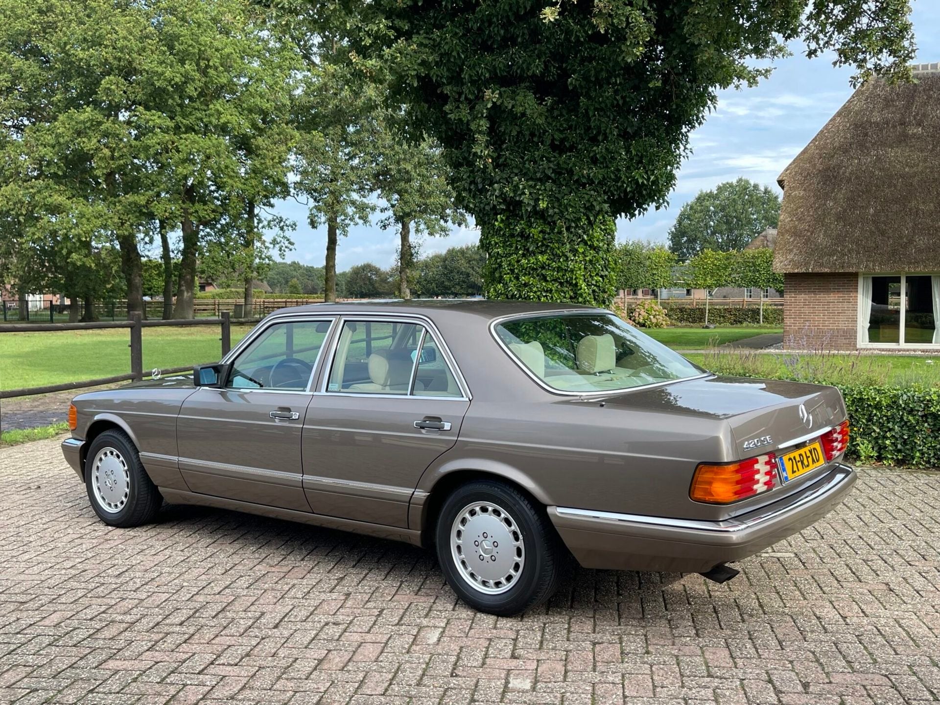 Mercedes-Benz S-klasse 420 SE W126 in zeer mooie staat, foto 5