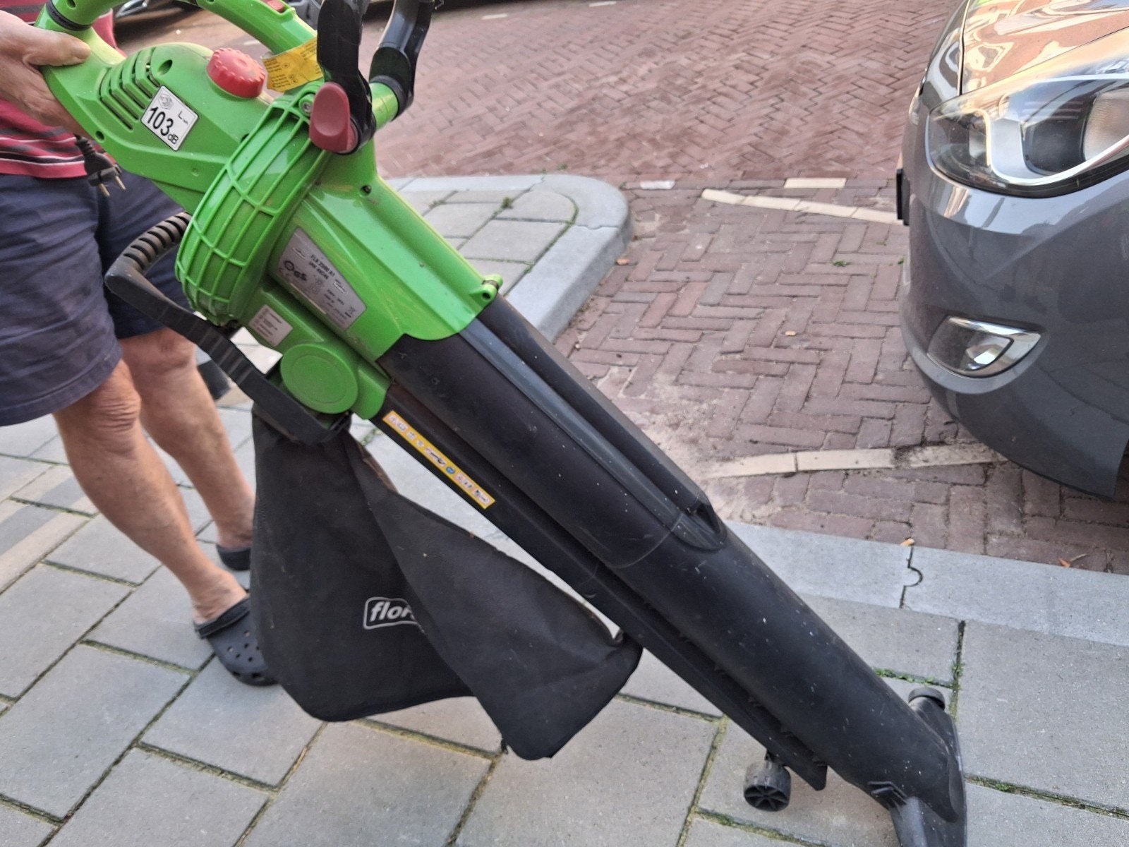 Bladblazer/zuiger met opvangzak - Florabest FLB 2500 A1, Ophalen, Gebruikt, Florabest, Met opvangzak