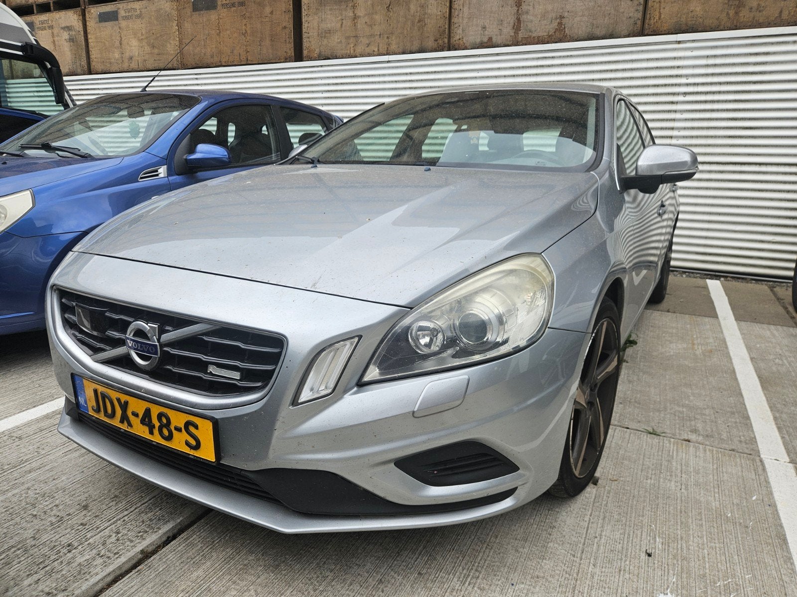 Volvo V60 2.0D3 100KW R-design Geartronic 2012 Grijs, Euro 5, 1520 kg, 1984 cc, Leder