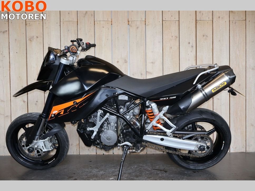KTM 990 SUPERMOTO (bj 2010), 2 cilinders, KTM, Motorrijbewijs A, Bedrijf