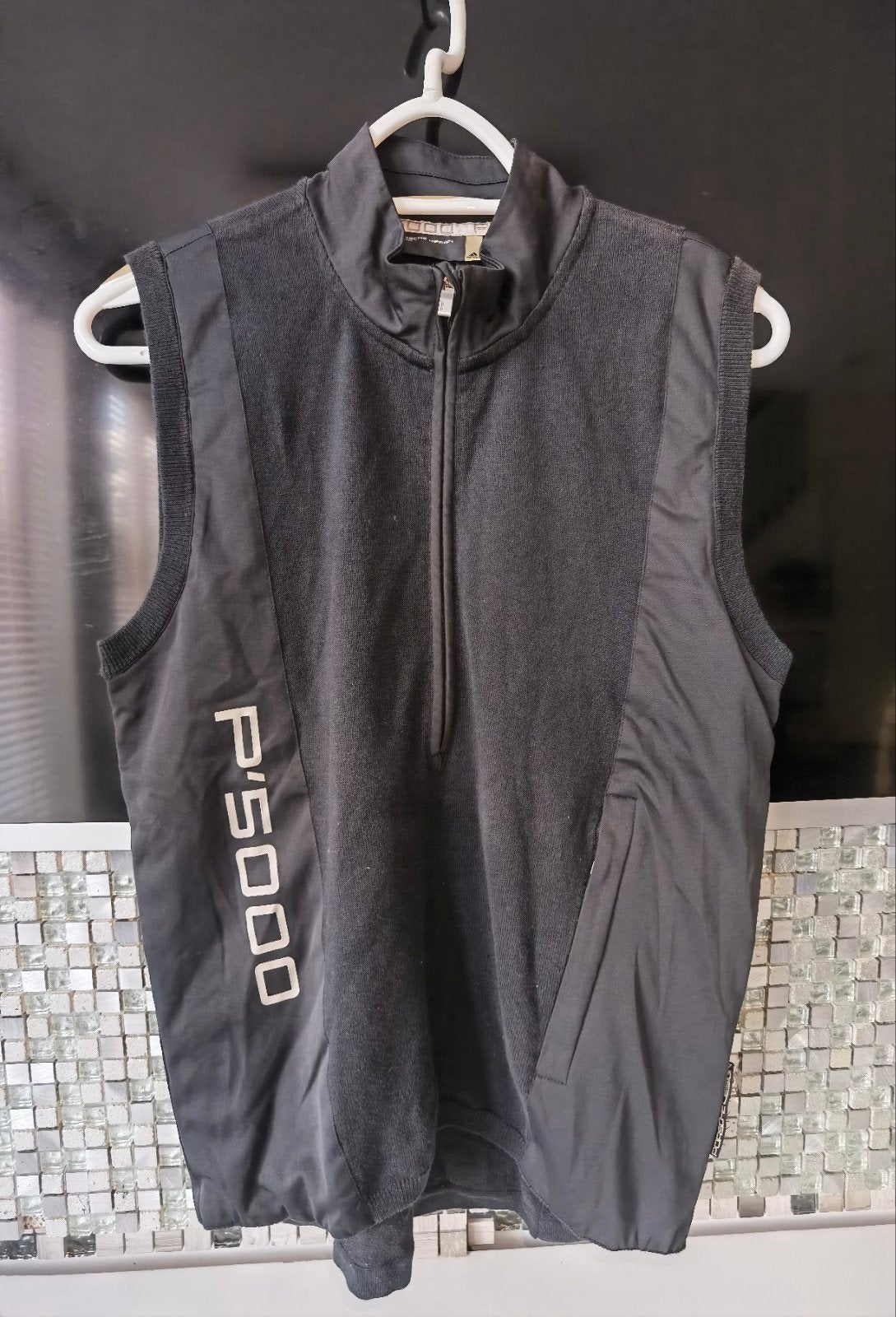 origineel porsche design bodywarmer / vest zonder mouwen, Zwart, Porsche design x Adidas, Ophalen of Verzenden, Zo goed als nieuw