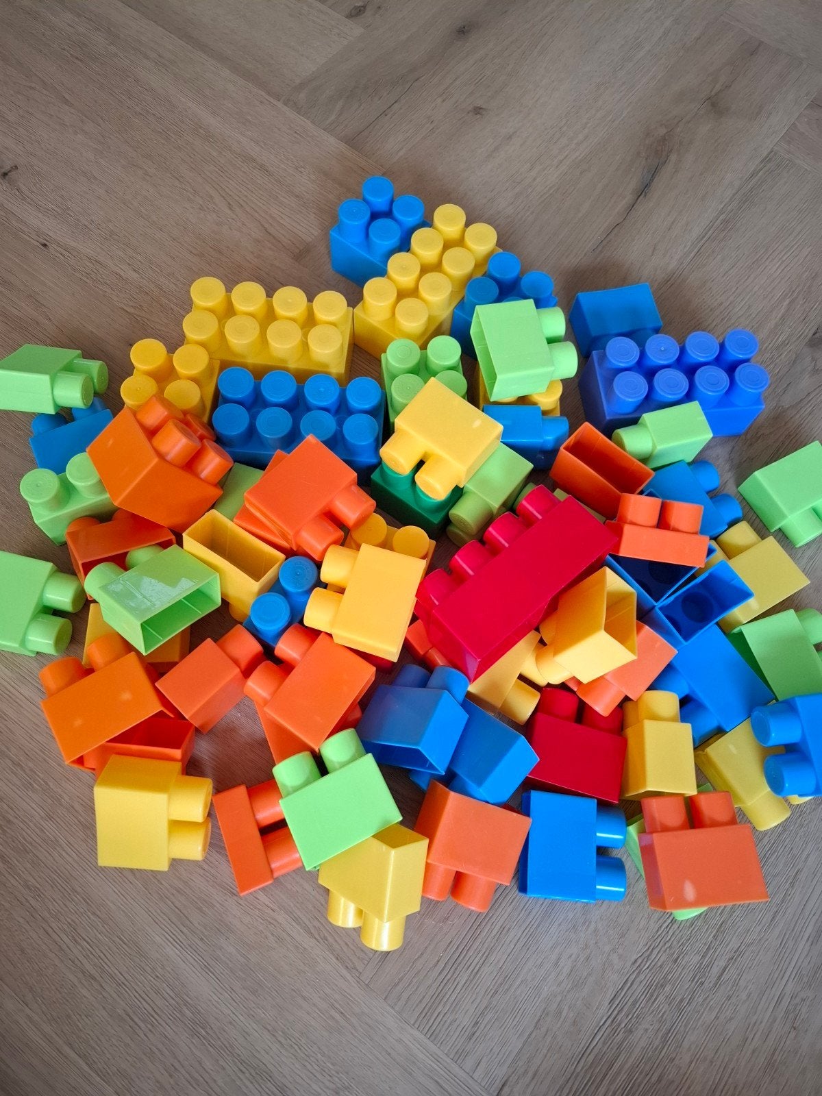 plastic stapel blokken, Ophalen