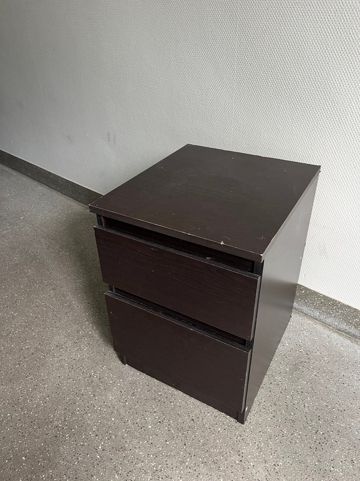 Donkerbruine (ikea) ladekast met 2 laden, Ophalen, Minder dan 50 cm, Gebruikt, 1 of 2 laden