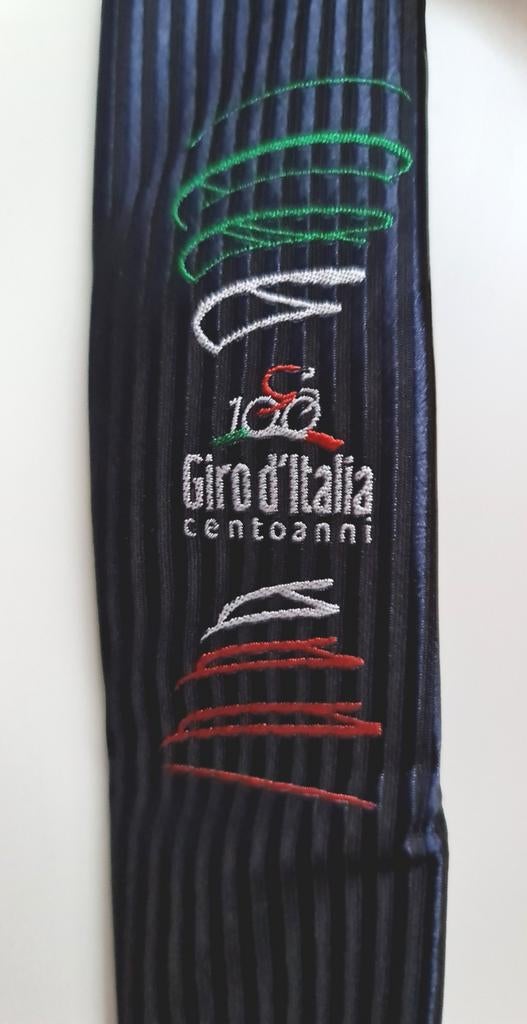 Giro d'Italia stropdas jubileum 100 jarar donkerblauw mooi, Ophalen, Zo goed als nieuw, Heren, Bovenkleding