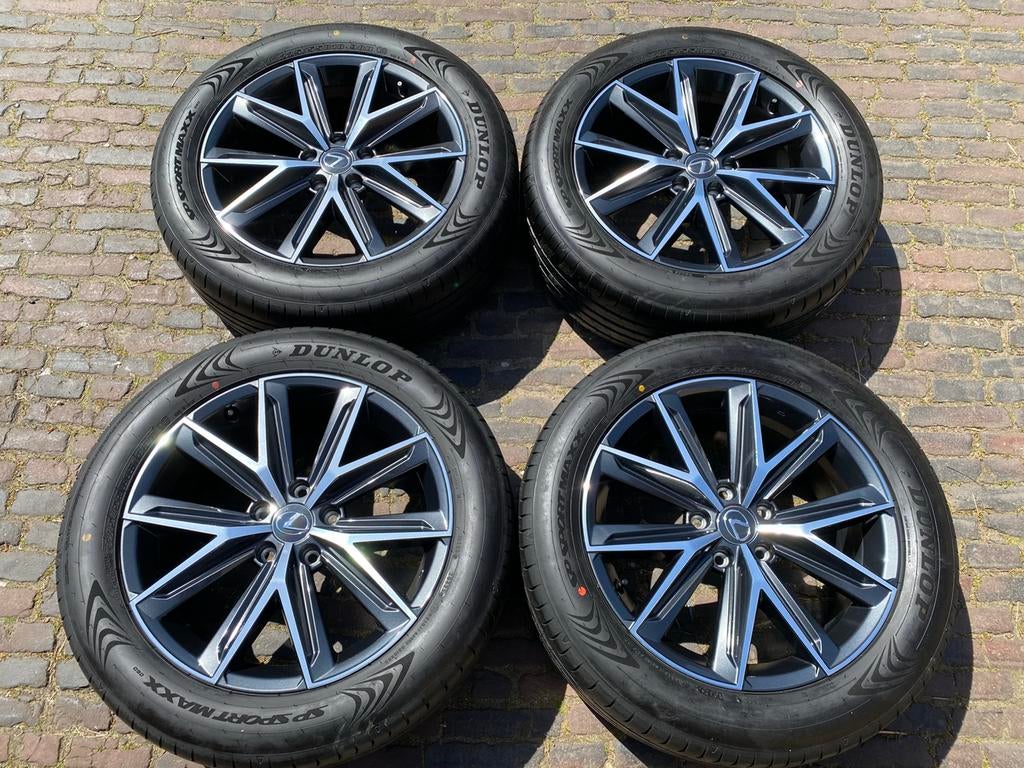 NIEUWE/demo 18” Lexus LBX 2025 velgen met Dunlop zomerbanden, 18 inch, Banden en Velgen, Nieuw, Ophalen of Verzenden