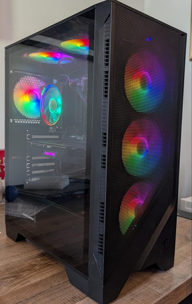 Krachtige gaming pc, 32 GB, Refurbished, Ophalen of Verzenden, Gaming