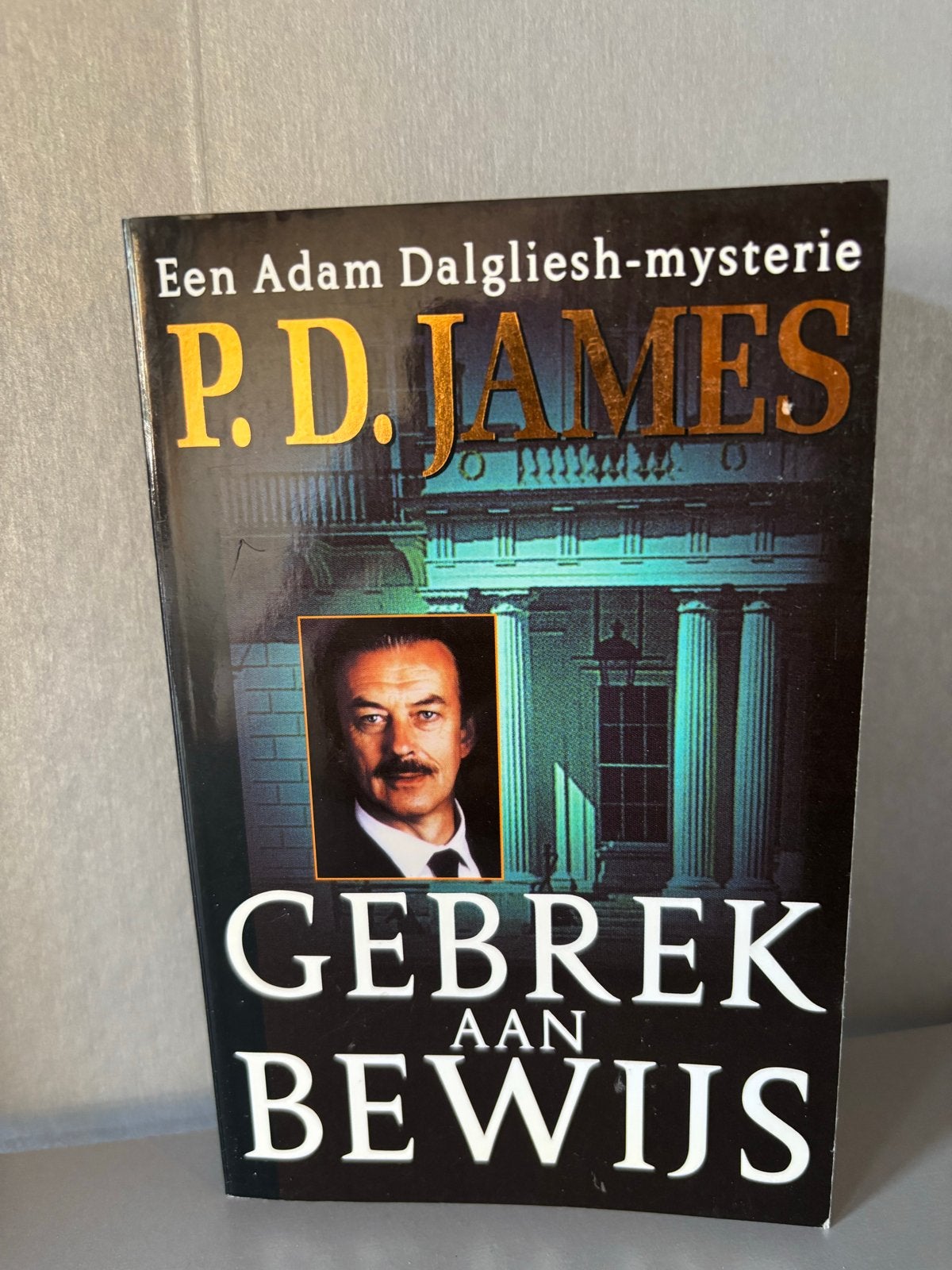 P.D. James - Gebrek aan Bewijs (Adam Dalgliesh-mysterie), Ophalen of Verzenden, Gelezen