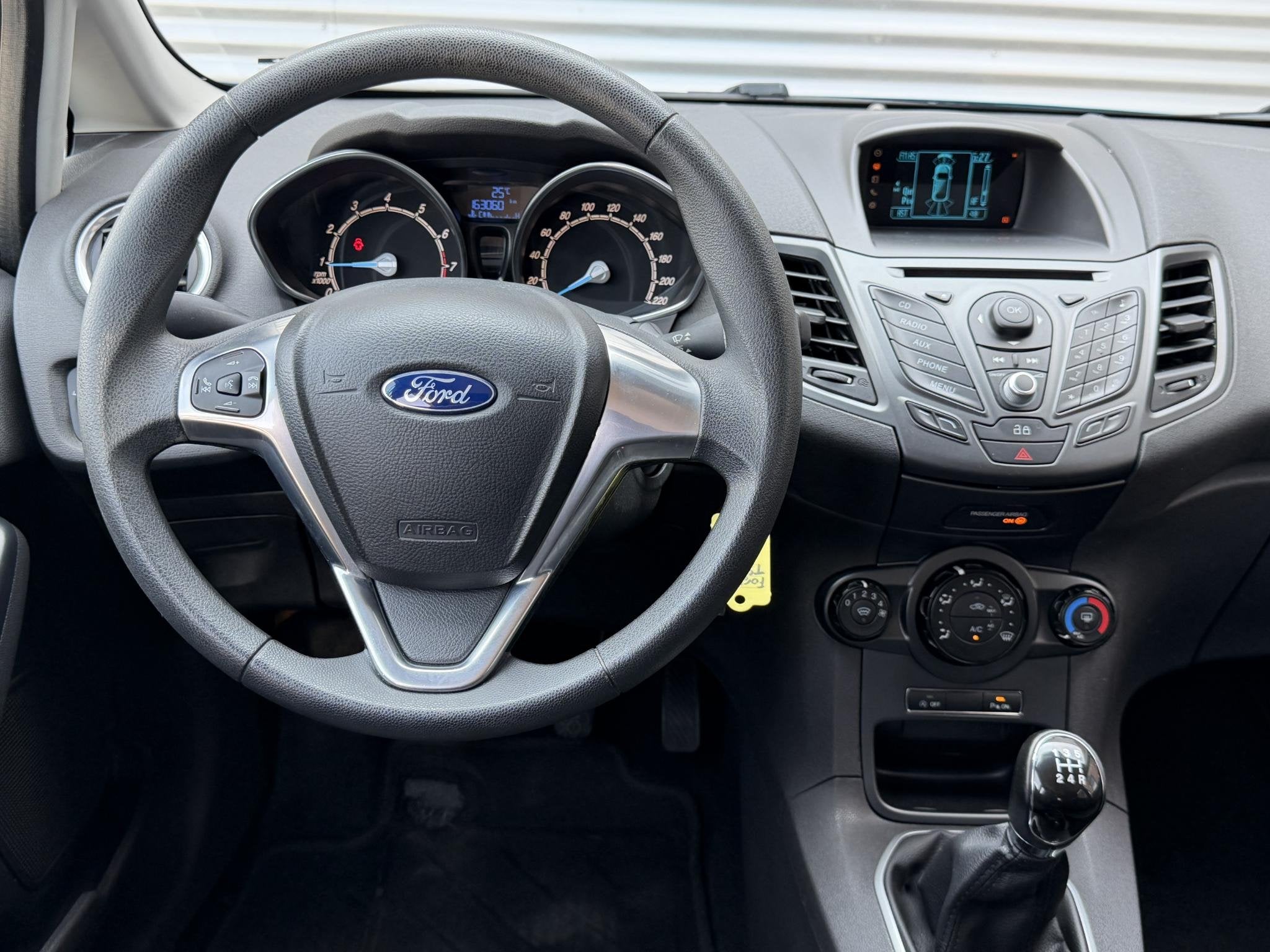 Ford Fiesta 1.0 EcoBoost Hot Hatch Airco|PDC V+A|Trekhaak|5-, Voorwielaandrijving, Euro 6, Blauw, 23 km/l