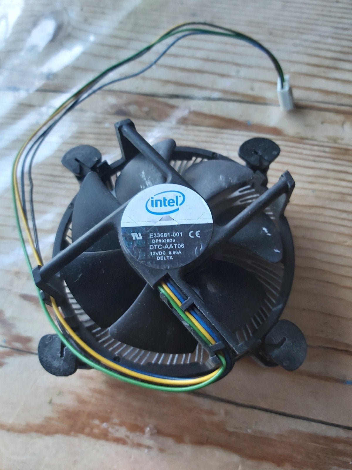 Intel Koeler voor je CPU, Ophalen of Verzenden, Gebruikt, Koelpasta