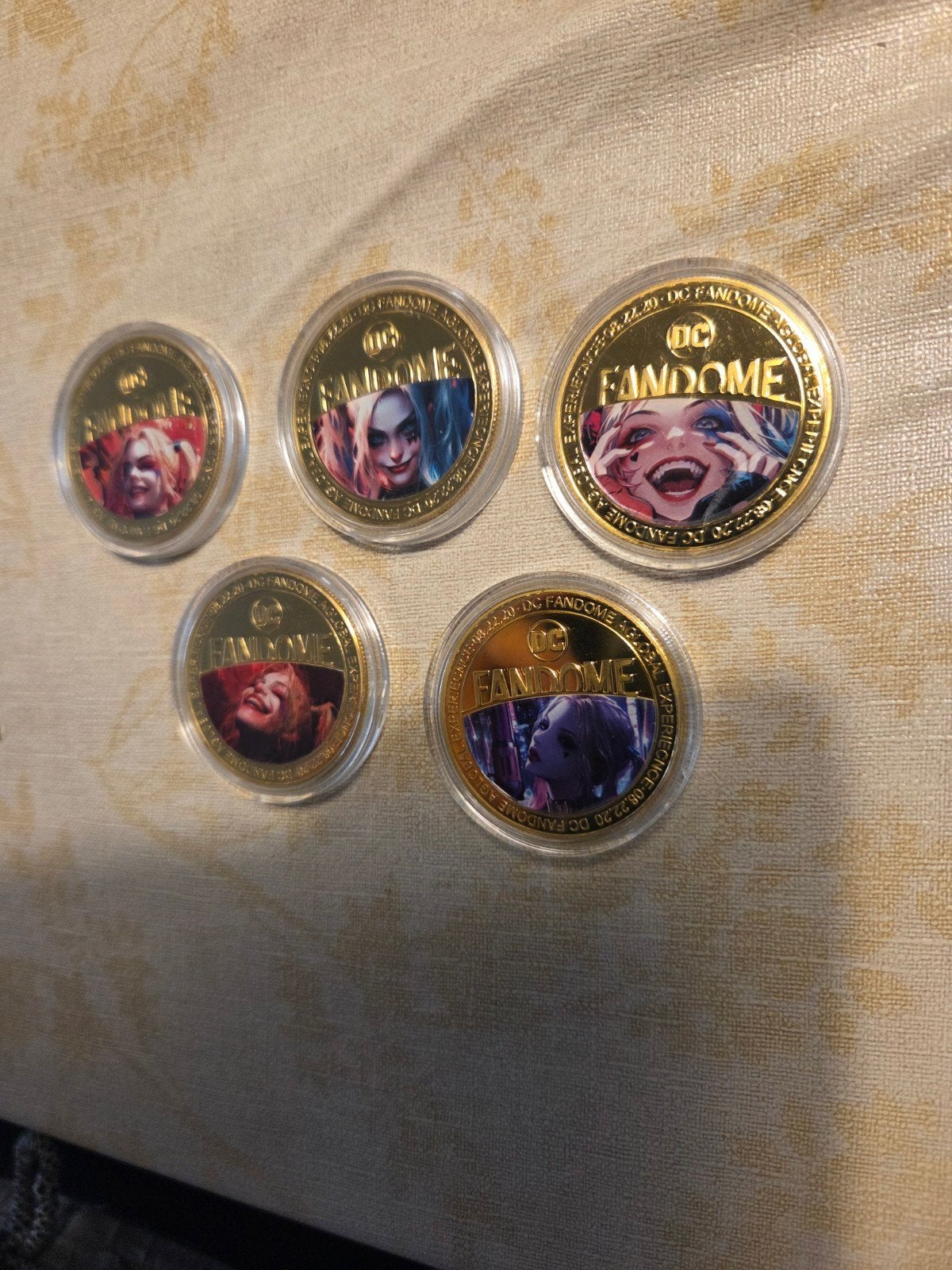 DC Fandome Harley Quinn Munten Set - Limited Edition, Postzegels en Munten, Ophalen of Verzenden, Overige materialen, Buitenland