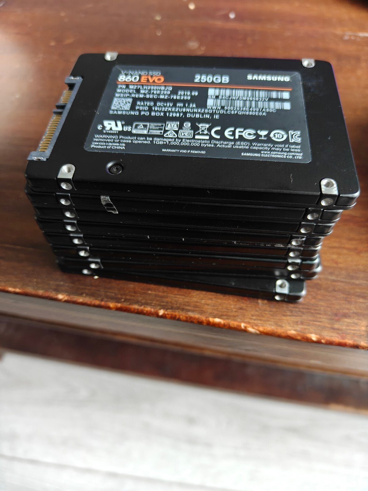 8 x Samsung 860 EVO 250GB SSD - V-NAND Solid State Drive, Computers en Software, Harde schijven, Gebruikt, Server, Intern, SSD