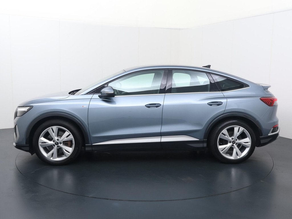 Audi Q4 Sportback e-tron 50 quattro S edition 77 kWh | 299 P, Auto's, Audi, Stof, Gebruikt, Zwart, Met garantie (alle)