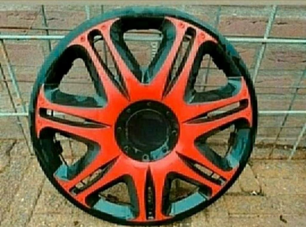 Wieldop Nasgar,14 inch,zwart,rood, doorsnede 39 cm,14",Trend, Ophalen of Verzenden, Zo goed als nieuw
