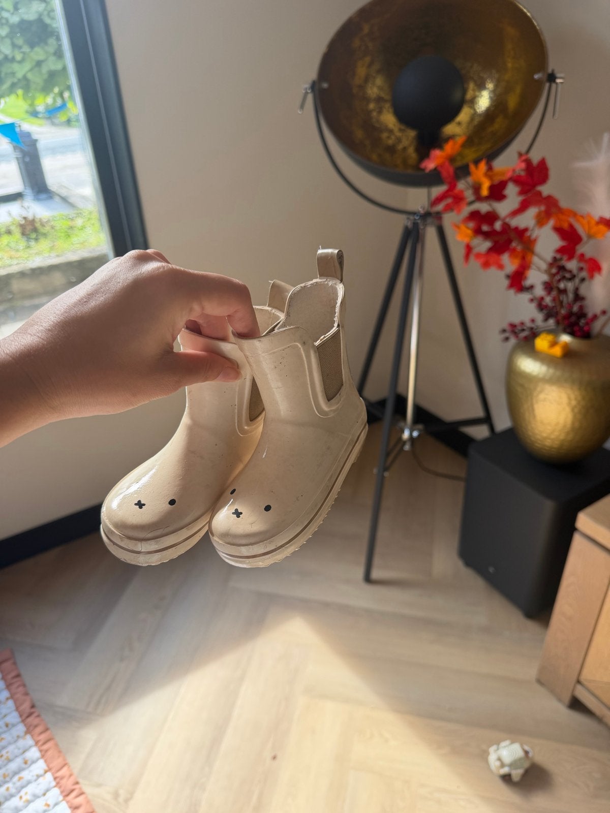 Leuke beige witte kinderlaarsjes nijntje maat 22, Ophalen of Verzenden, Zo goed als nieuw, Jongen of Meisje, Laarzen