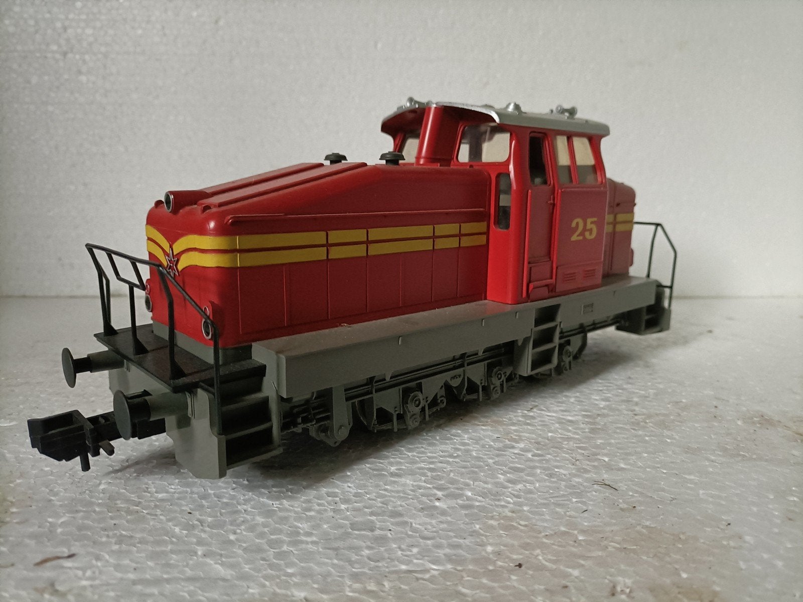 Märklin Spoor 1 - Henschel DHG 500 Diesellocomotief (Bedrijf, Ophalen, Wisselstroom, Gebruikt, Locomotief