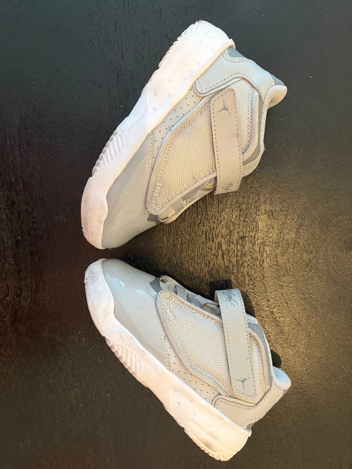 Jordan Flight Schoentjes - Grijs, Kinderen en Baby's, Babykleding | Schoentjes en Sokjes, Ophalen of Verzenden, Gebruikt, Jongetje of Meisje