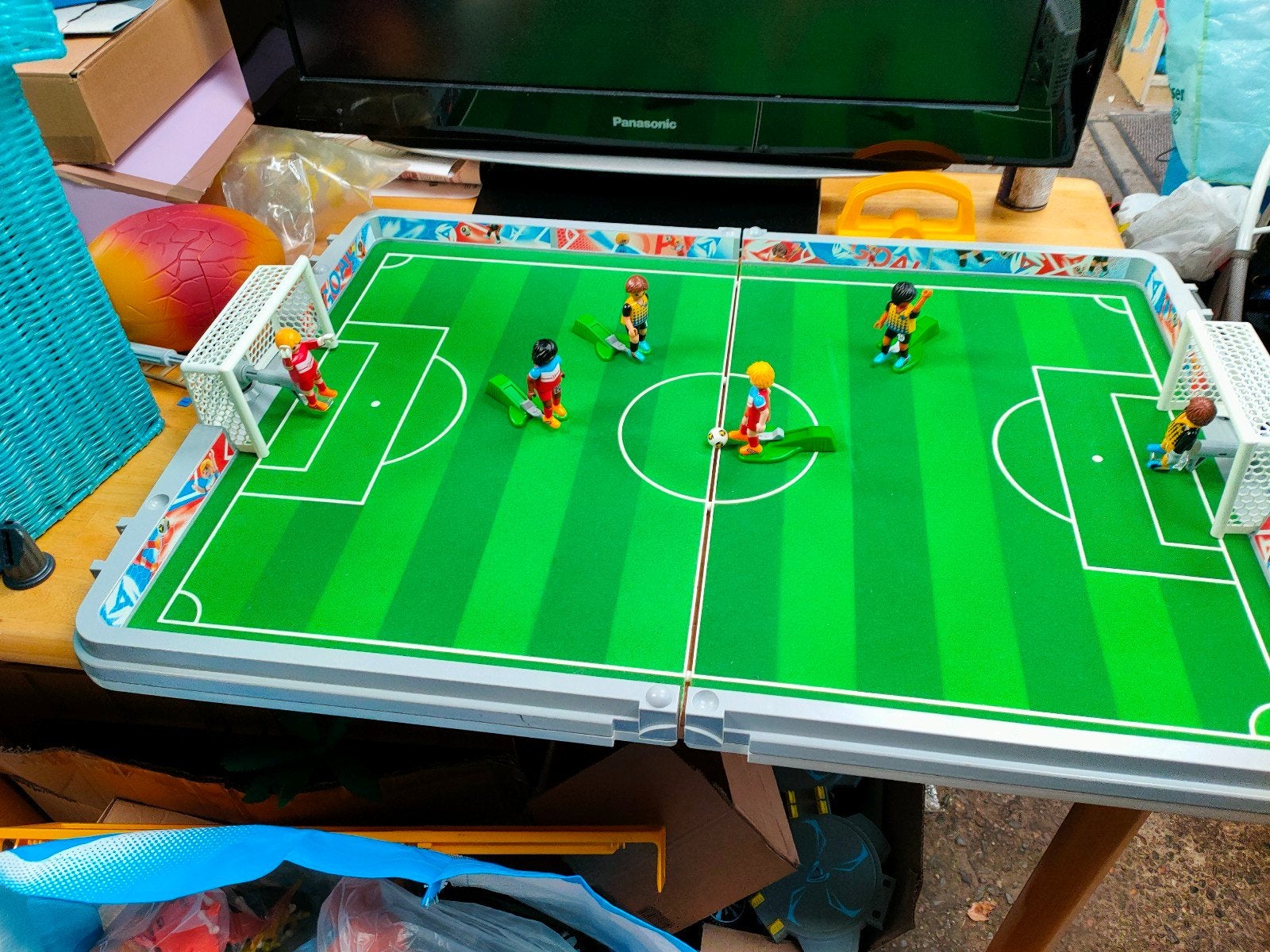playmobil voetbalspel in meeneem koffer, Ophalen, Zo goed als nieuw