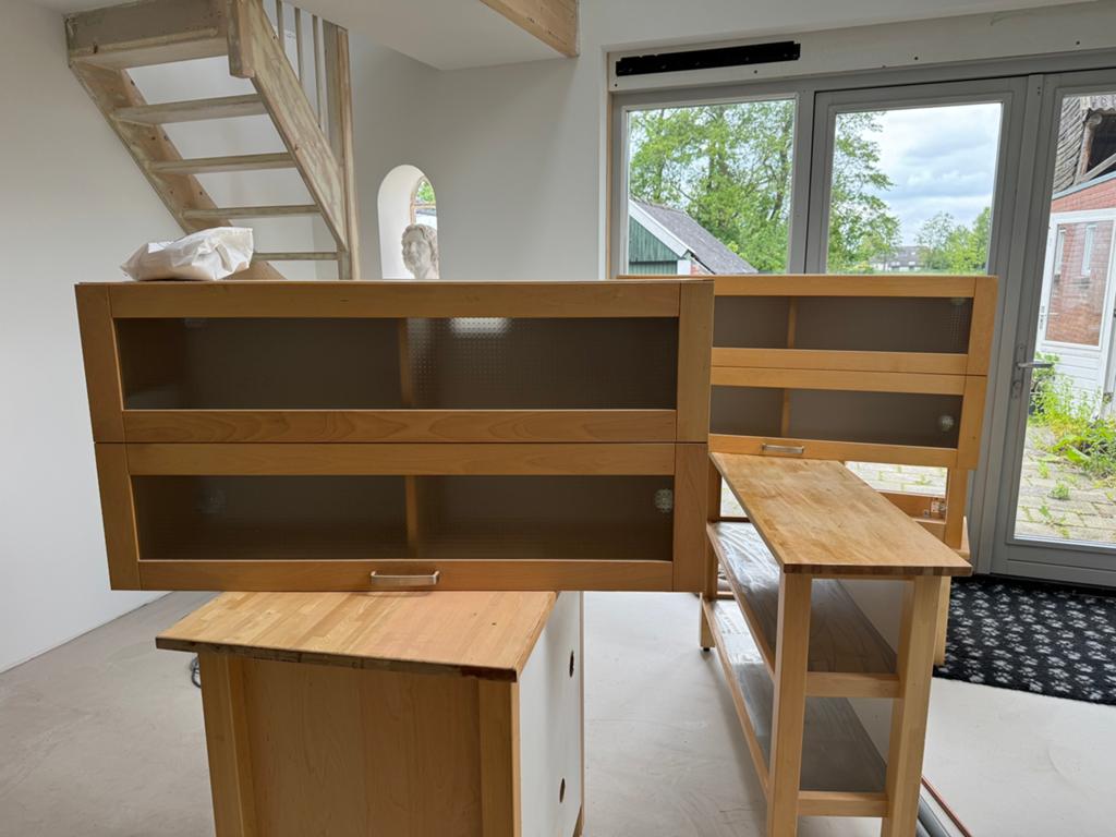 Twee bovenkasten - Hangkasten Ikea Varde - groot, Ophalen, 50 tot 100 cm, Zo goed als nieuw, Minder dan 100 cm